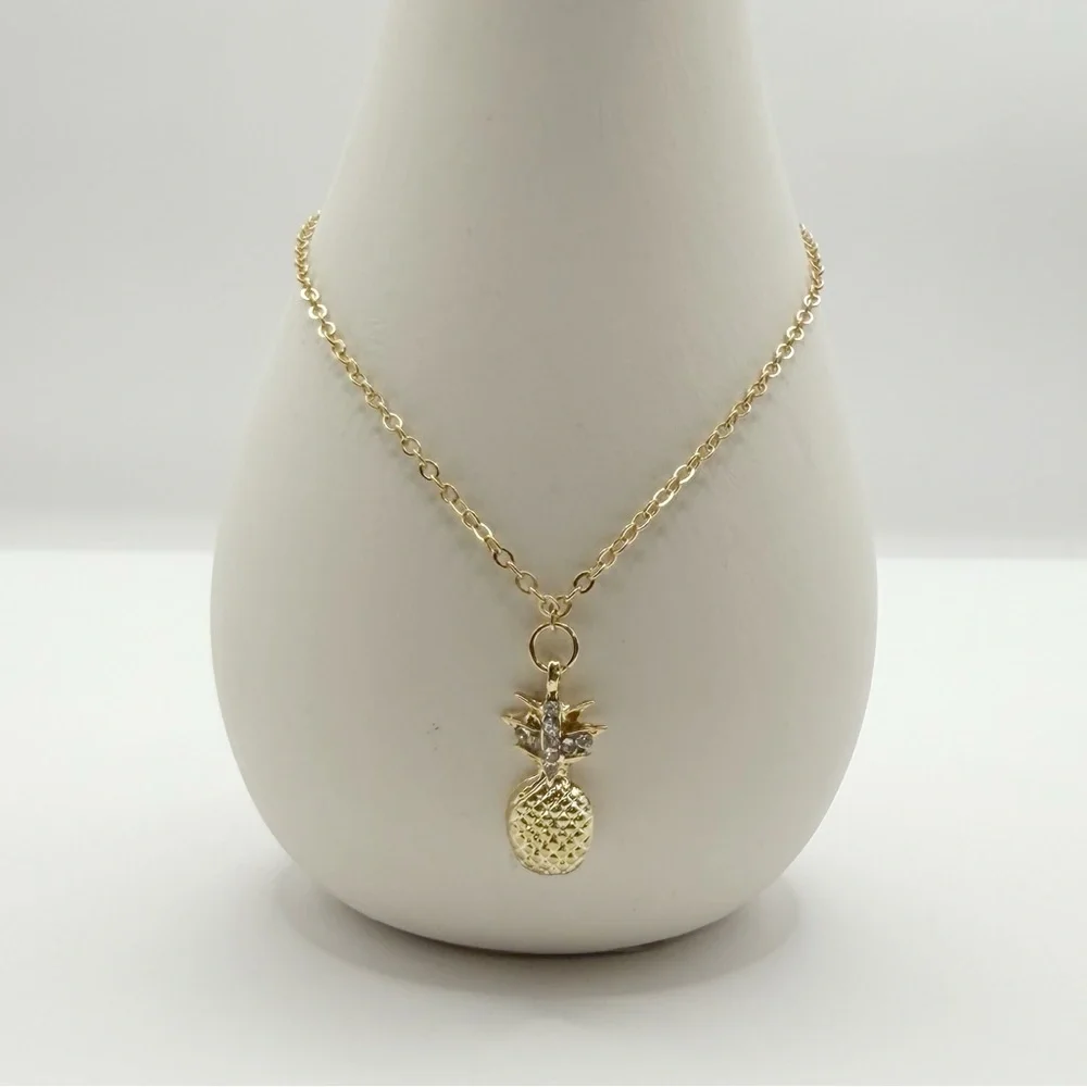 Gold Tone Pineapple Anklet Bracelet – Adjustable Tropical Jewelry